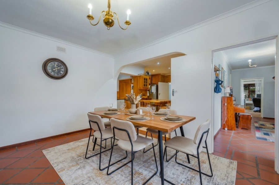 6 Bedroom Property for Sale in Golden Acre Western Cape